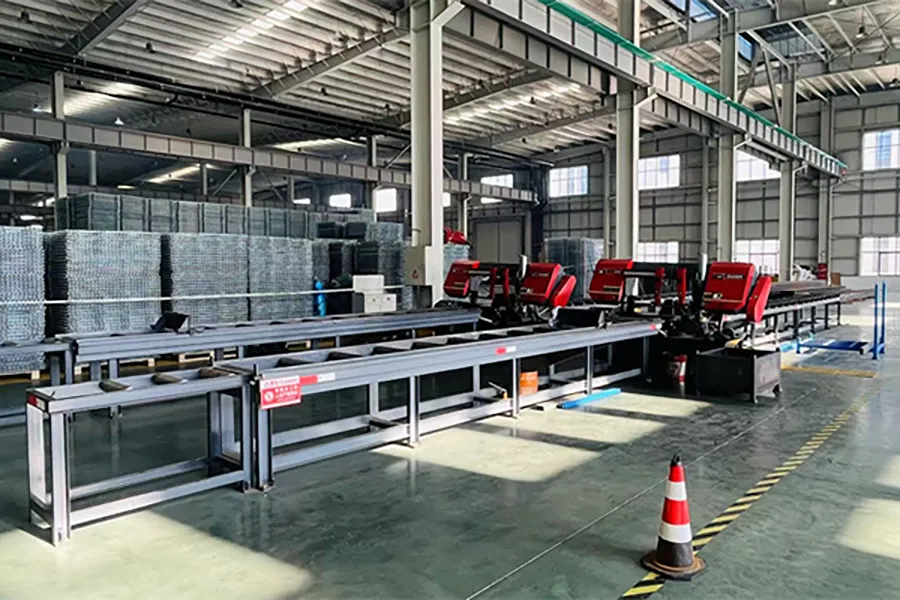 Golden Rack warehouse racking band saw cutting machine